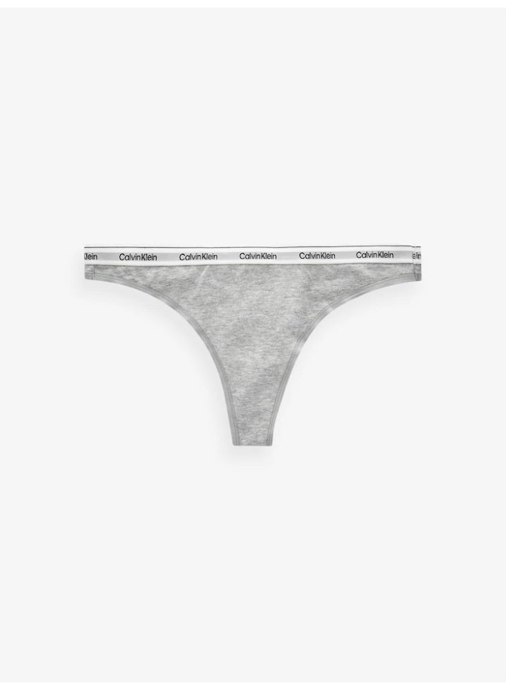 كالفن كلاين بيرفورمانس طقم برا رياضي حمالة صدر+ بانتي استرينج حريمي -  2 قطعة -  قطن ناعم عالي الجودة - مقاس  اكس لارج - Image 2